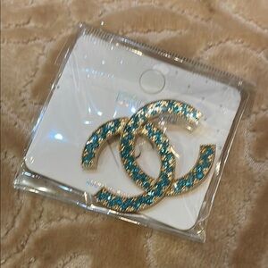 Elegant Gold and Blue Women's Jewelry Brooch